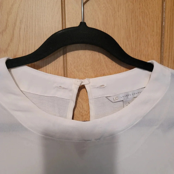 LC Lauren Conrad creamy white/ off white blouse with removable collar - Picture 8 of 9